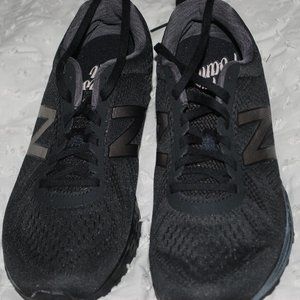 nwot black new balances